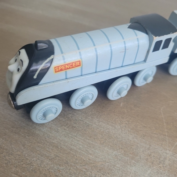 2004 of Spencer and Spencer's Tender;  Thomas & friends Wooden Railway model. - Picture 4 of 8